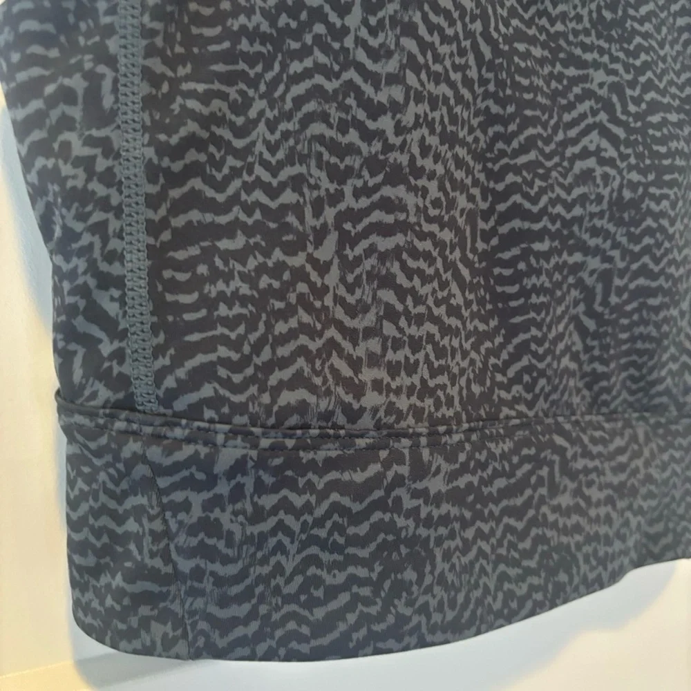 ALLFENIX- SZ M Black Sport Bra/ Lounge Crop Top - Picture 6 of 9